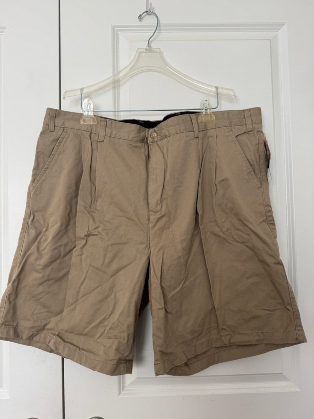 Catalina Men's Tan Flat-Front Shorts size 44